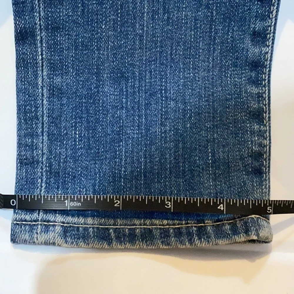 ANTHROPOLOGIE AG Distressed Stevie Slim Straight Ankle Jeans